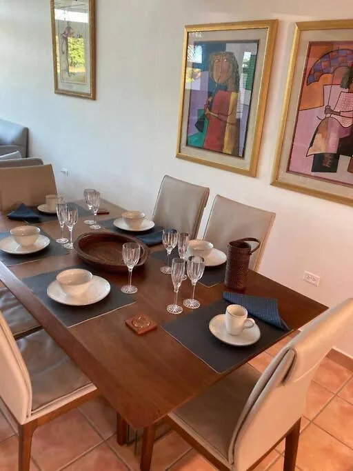 Villas De Golf In Dorado Del Mar Lejlighed